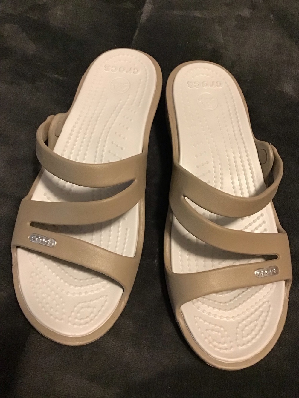 New CROCS Tan Patricia Slide Sandals 8